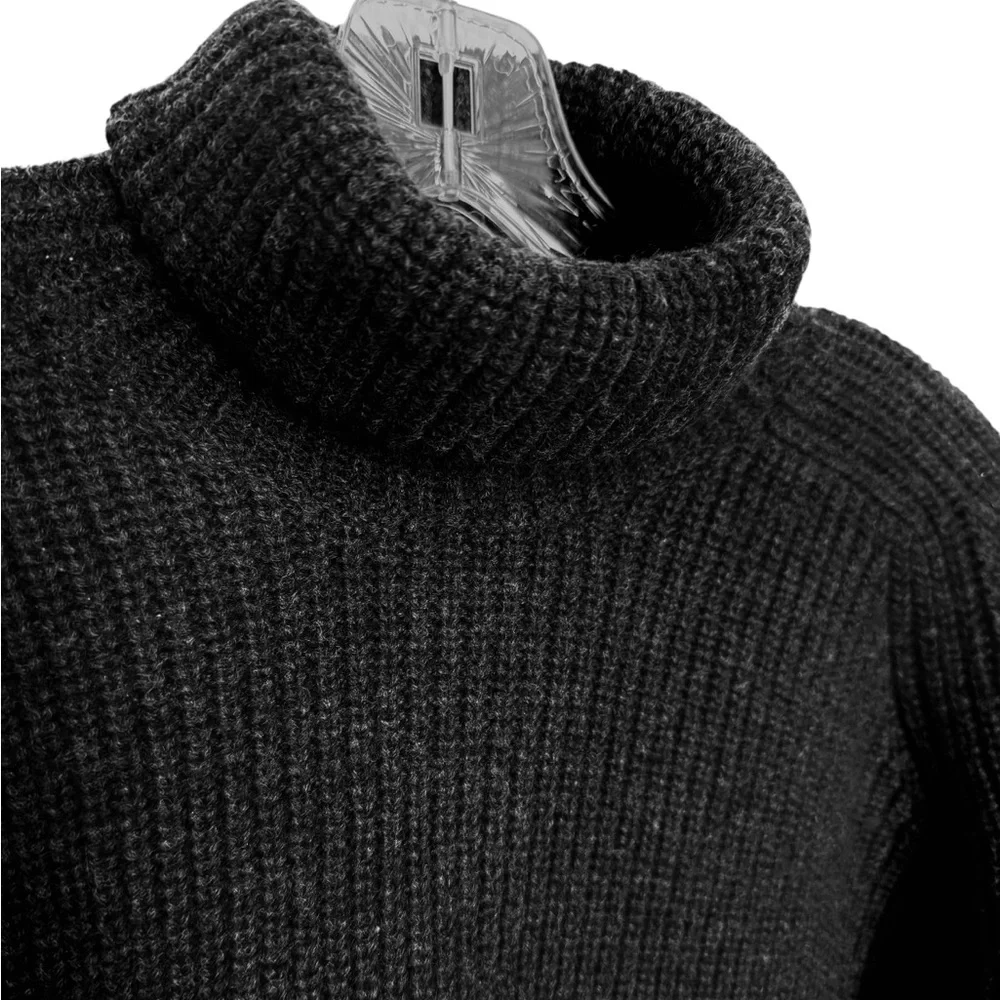 Banana Republic Dark Charcoal Heavyweight Waffle Knit Wide Turtleneck Sweater M